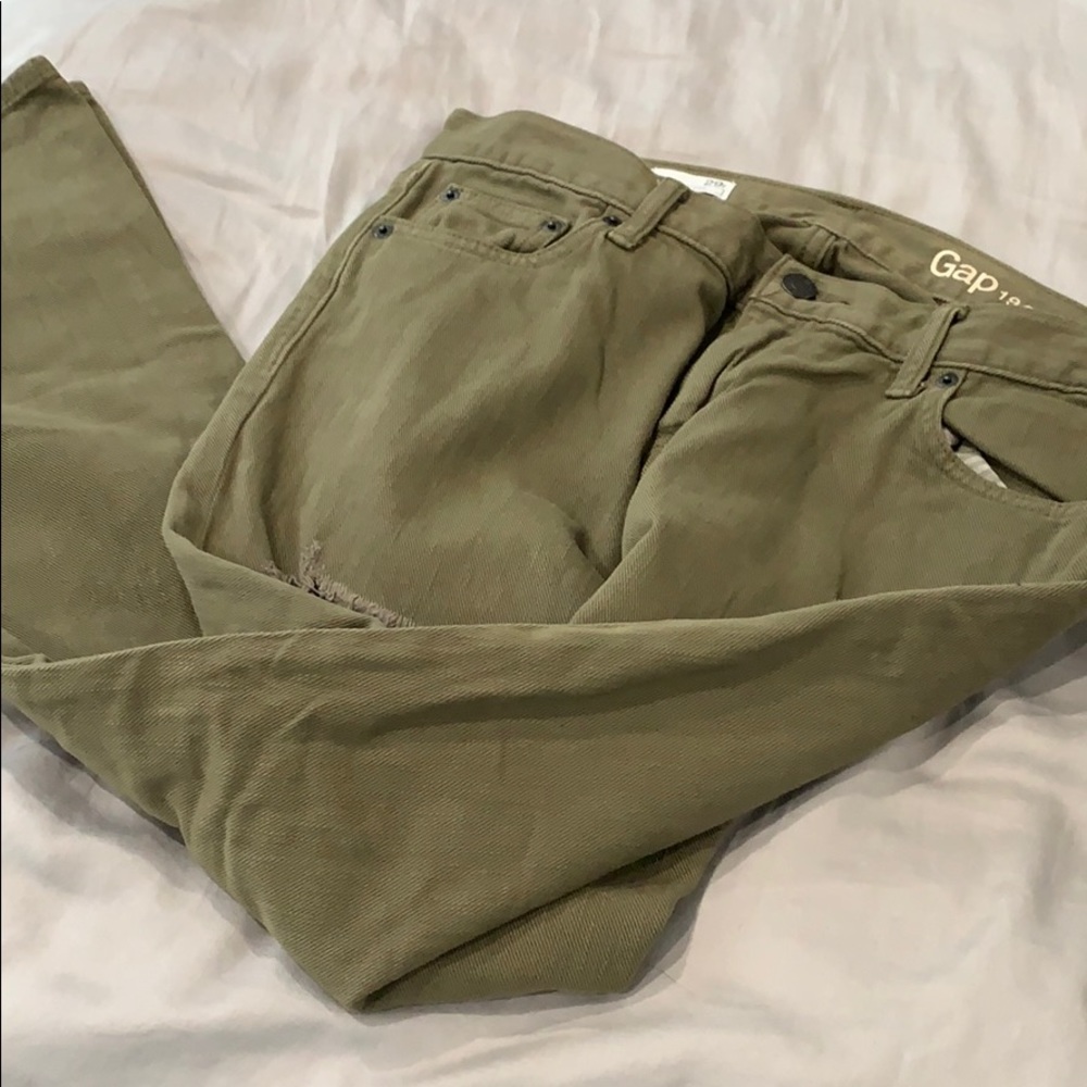 Gap olive green girlfriend destroyed jeans